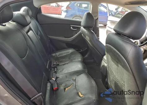 2014 Hyundai Elantra Se z USA, uszkodzony, nr VIN 5NPDH4AE9EH468038